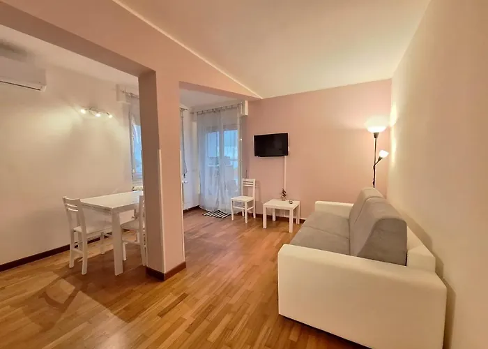 Tiburtina Apartment