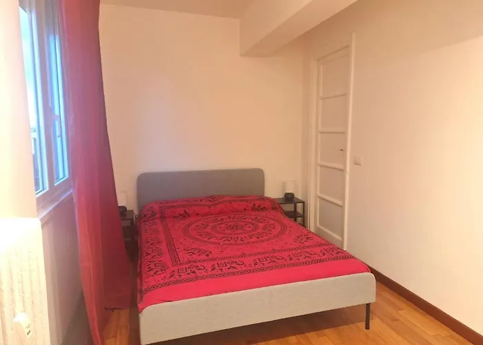 Tiburtina Apartment *